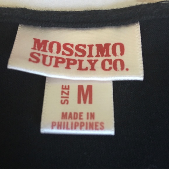 🌸 Mossimo Black Top with Embroidery Detail - Picture 3 of 3